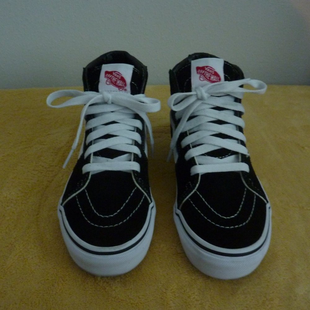 Vans High Top Sneakers, Sk8-Hi, US Kids Size UY 3.0, Black & White
